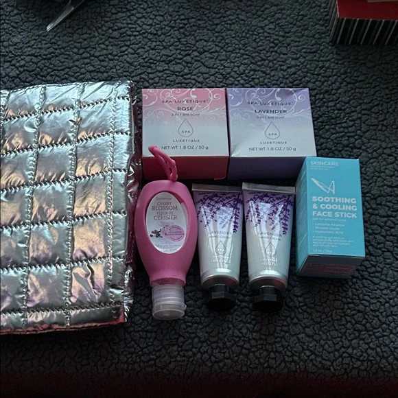 Lavender & Rose Bath Set - Picture 1 of 7